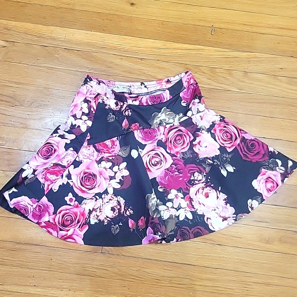 Girls X large floral skirt